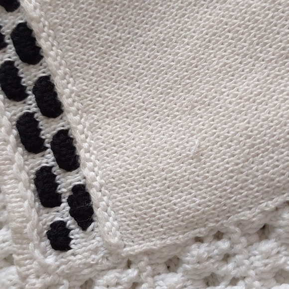 Red Valentino Size Large Crochet Knit Short Sleeve Front Zip Sweater - Picture 14 of 16